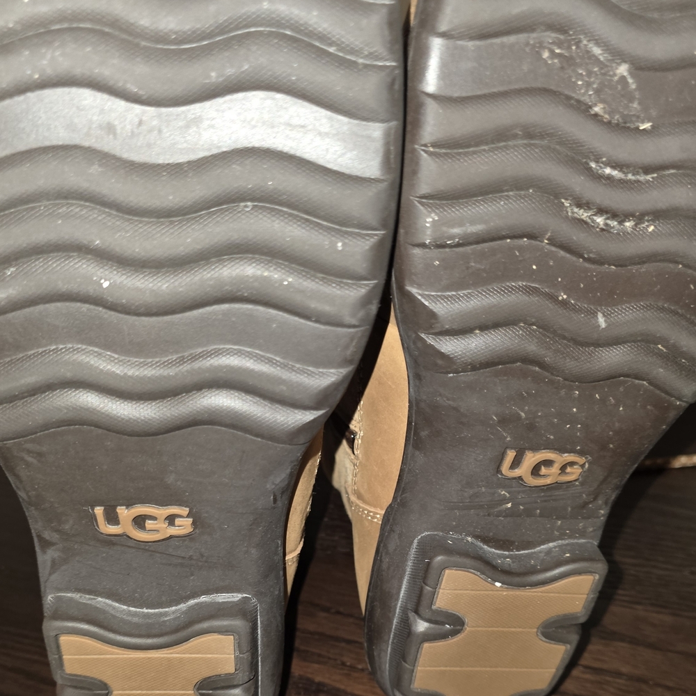 UGG Hapsburg Brown Lace-Up Boots for Women - Picture 2 of 5